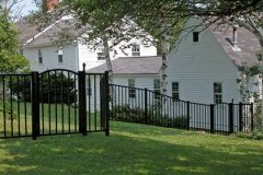 Aluminum-Black-Sentry-with-Arched-Gate_06