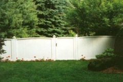 Crowned-Estate-Board-with-Gate_01