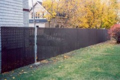 Galvanized-Chain-Link-with-Black-Privacy-Slats_05