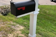 Premiere-Mailbox-Post